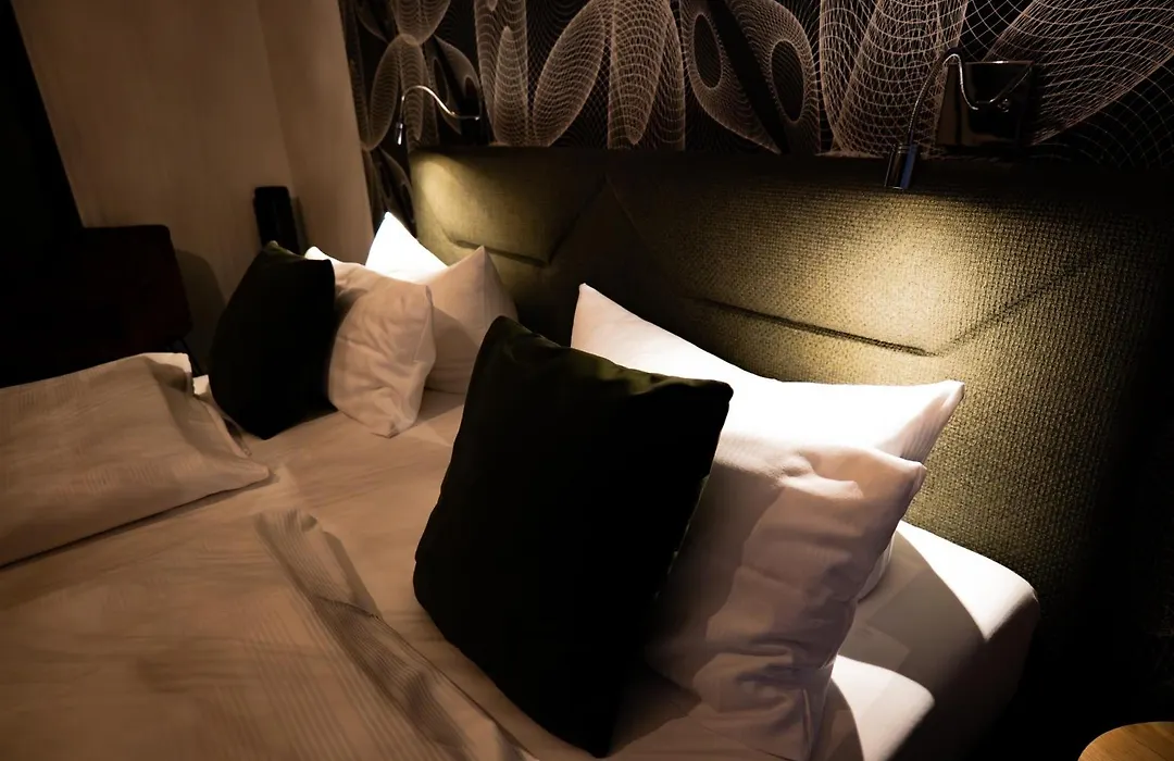 Hotel Hochwaldcafe&4-Witz-1